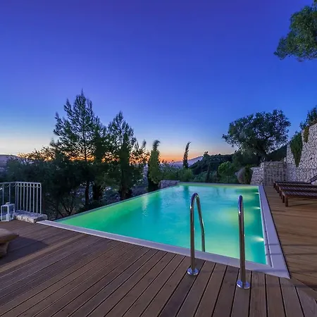 Oliva, In A Serene Location & Private Pool, By Zantewize Villa