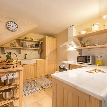 Oliva, In A Serene Location & Private Pool, By Zantewize וילה Akrotiri (Zakynthos)