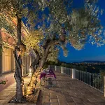Oliva, In A Serene Location & Private Pool, By Zantewize Villa Akrotiri (Zakynthos)