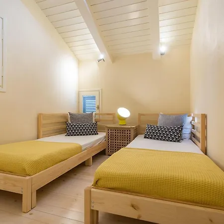 Oliva, In A Serene Location & Private Pool, By Zantewize *