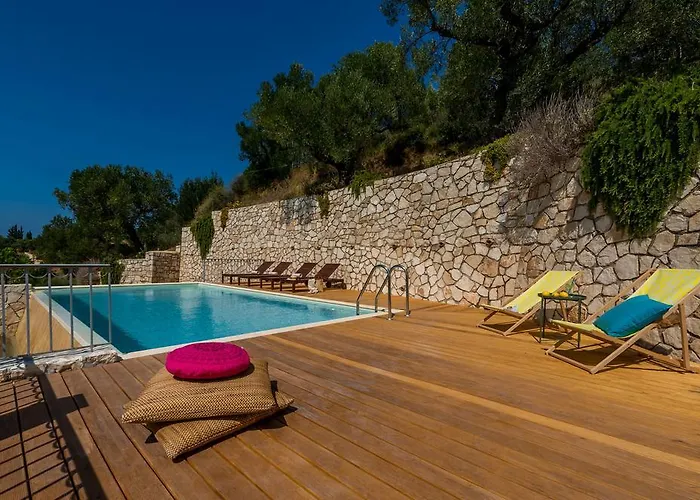 Oliva, In A Serene Location & Private Pool, By Zantewize 빌라 *