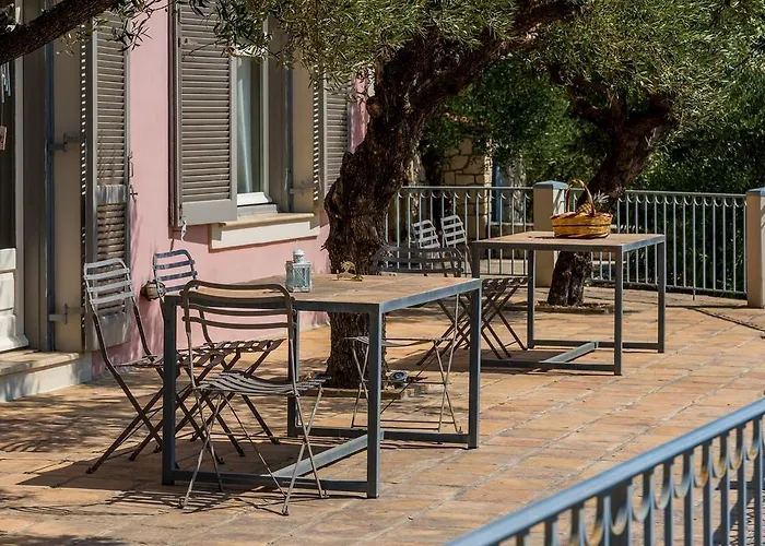 Oliva, In A Serene Location & Private Pool, By Zantewize 빌라 Akrotiri (Zakynthos)