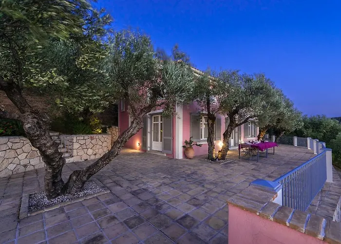 Oliva, In A Serene Location & Private Pool, By Zantewize Ακρωτήρι